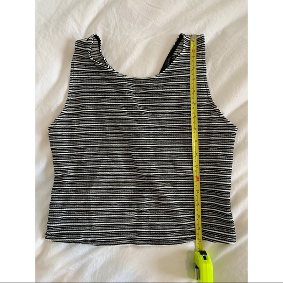 Twist Back Tank from Dynamite - Picture 4 of 7